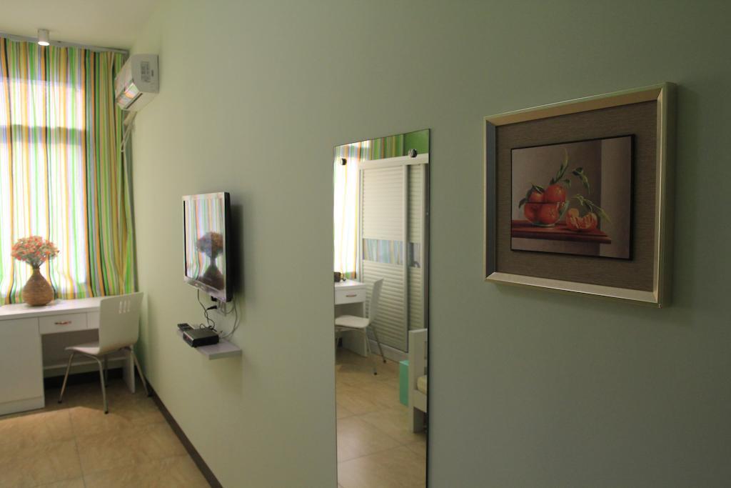 Tiffany Hostel Yangshuo Room photo